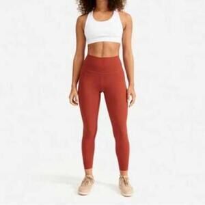NWOT Everlane Perform ReNew Brandy Rose Terracotta High Waisted Leggings Medium